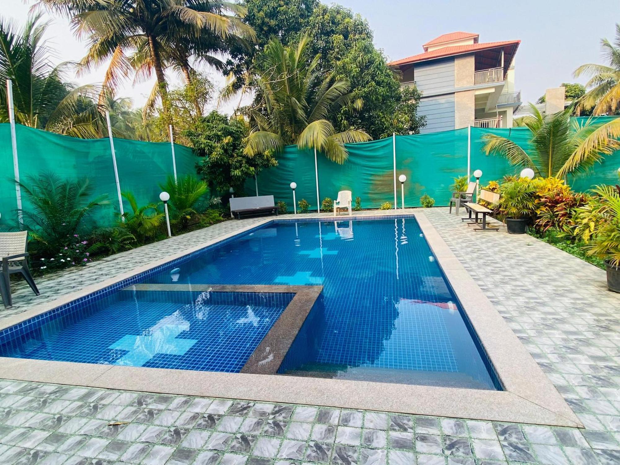 Humming Bird Beach Resorts Алибаг Экстерьер фото