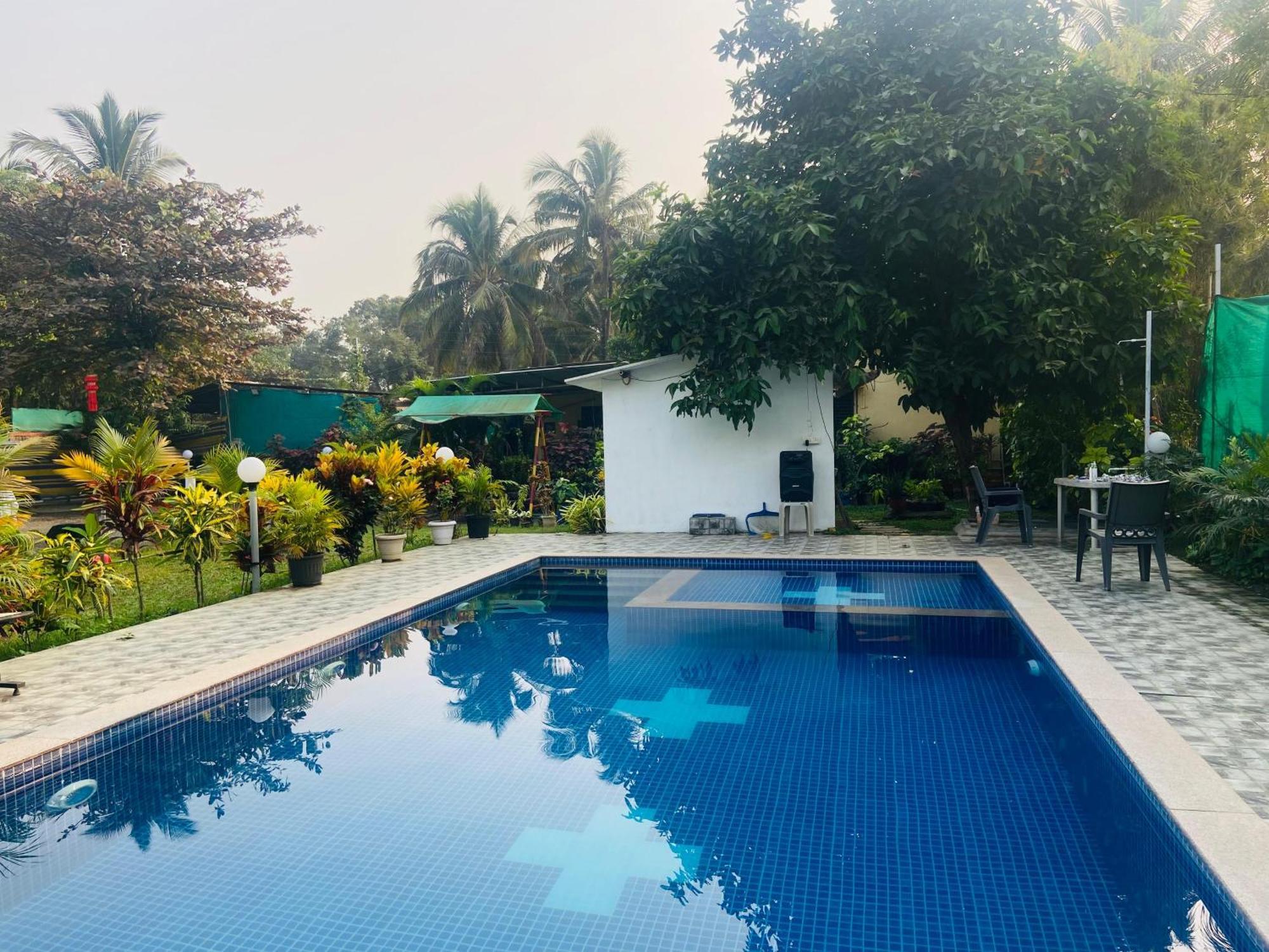 Humming Bird Beach Resorts Алибаг Экстерьер фото